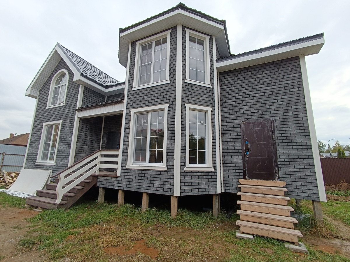 Сразу после постройки, 2022 год.