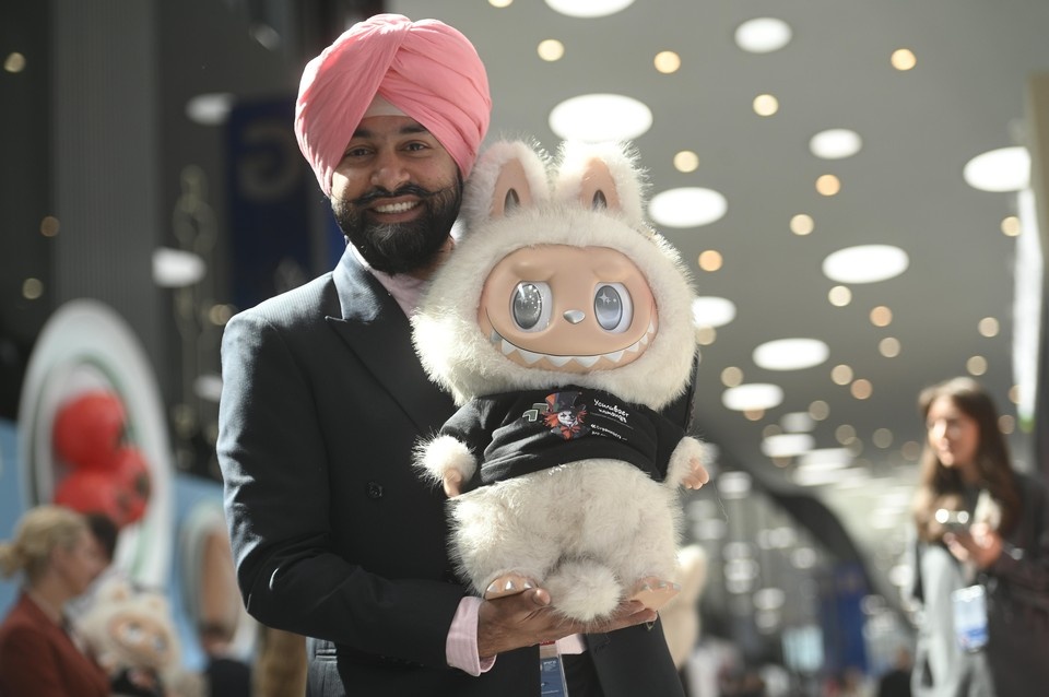    Разбираемся в феномене Лабубу. Алексей БУЛАТОВ