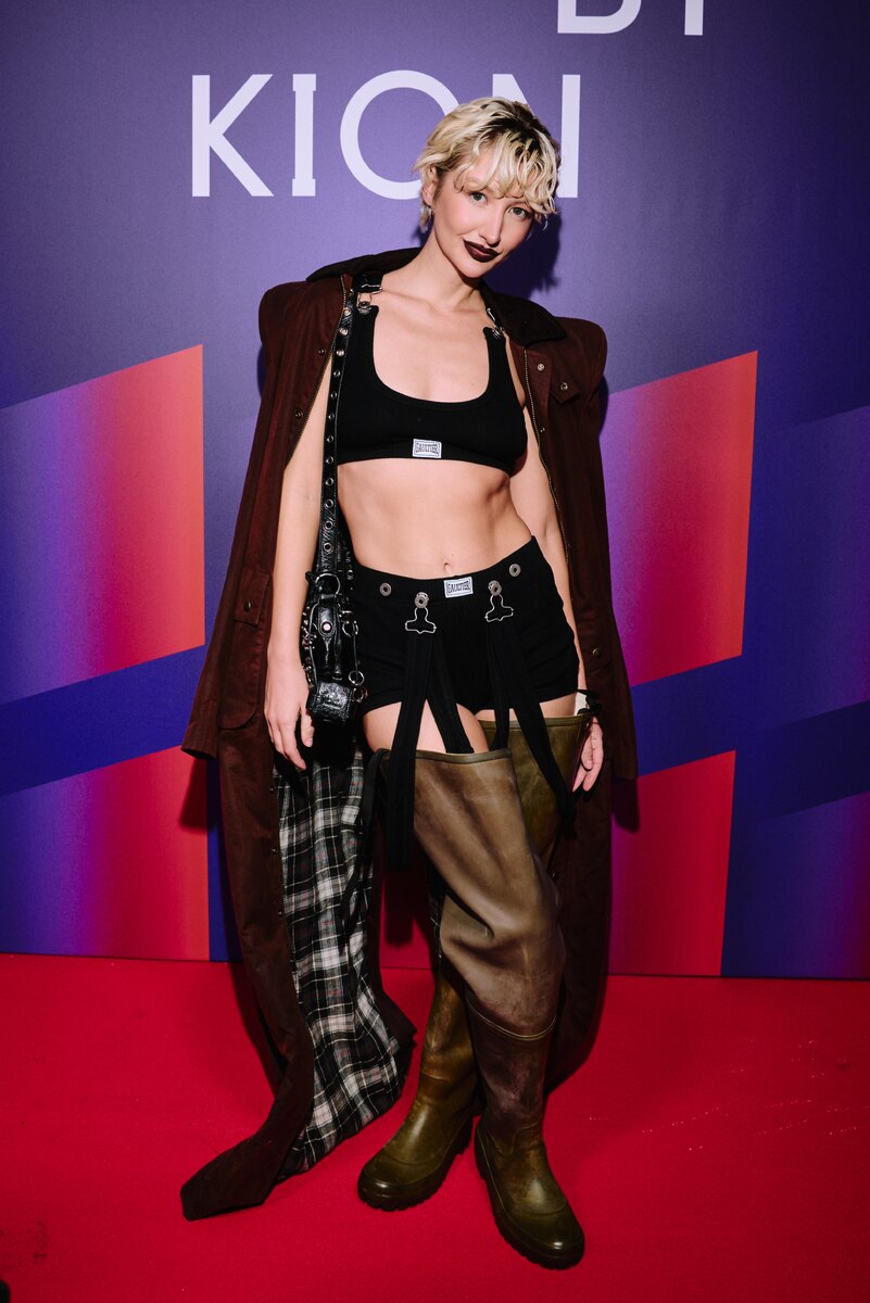 Листайте вправо, чтобы увидеть больше изображений