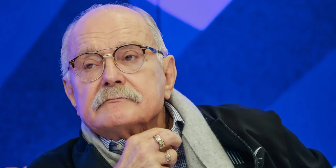 Семь скандалов за 5 месяцев. Жога добивает "Ельцин Центр"? Михалков подготовил почву