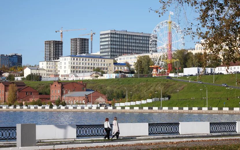    Главные новости Ижевска на утро 25 июня: ДТП с четырьмя погибшими и пожар в боулинге