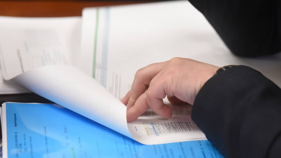 Фальсификация решений собраний собственников приводит к значительным финансовым потерям граждан из-за незаконных повышений платежей, выбору недобросовестных управляющих организаций, нецелевым расходованием средств.📷Фото: Александр Коряков / Коммерсантъ