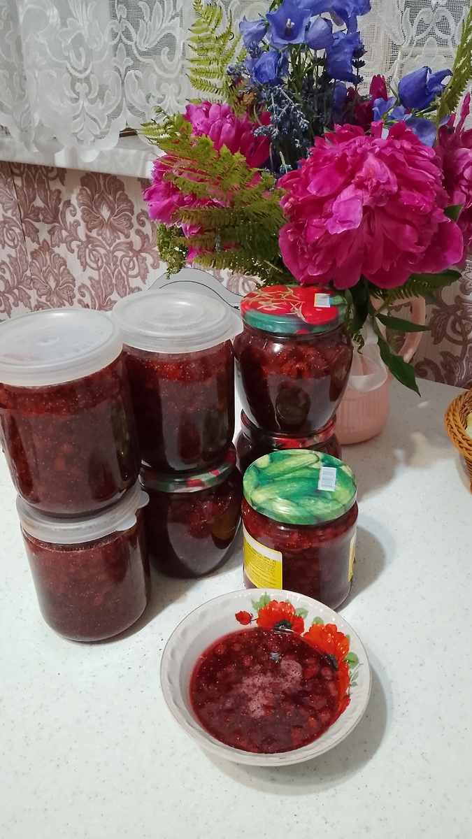 Зземляничное😋..... вкусное получилось.