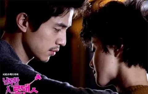 Идут или не идут Ли Дон Уку усы? 