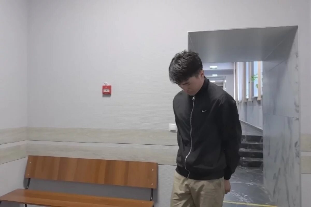    Мигранта-нелегала обвиняют в изнасиловании 22-летней девушки в Новосибирске