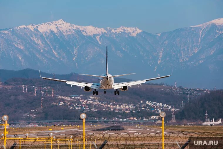 Супруги улетели в отпуск, который обернулся страшной трагедией. Фото: Роман Наумов © URA.RU