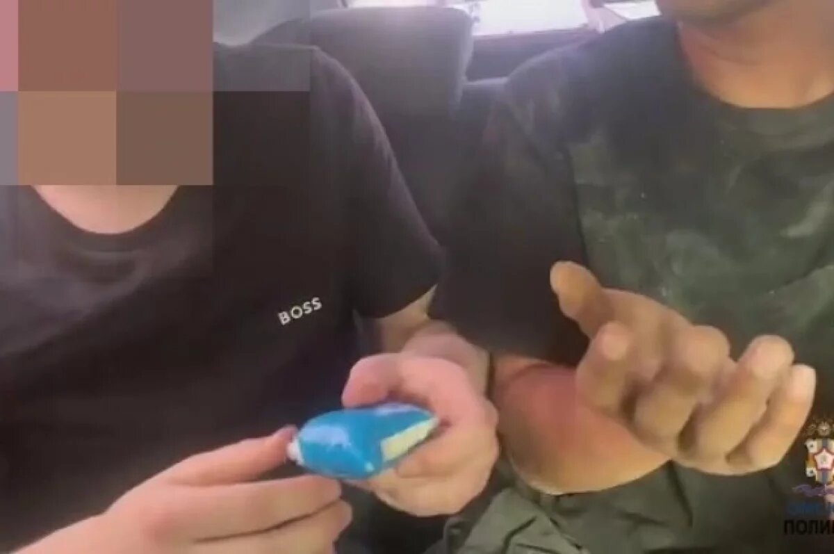    В Омске задержали китайца, который продавал наркотики