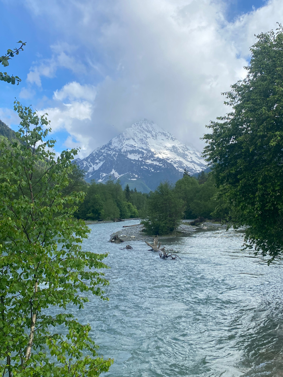 Подножие горы Псыж. Фото автора