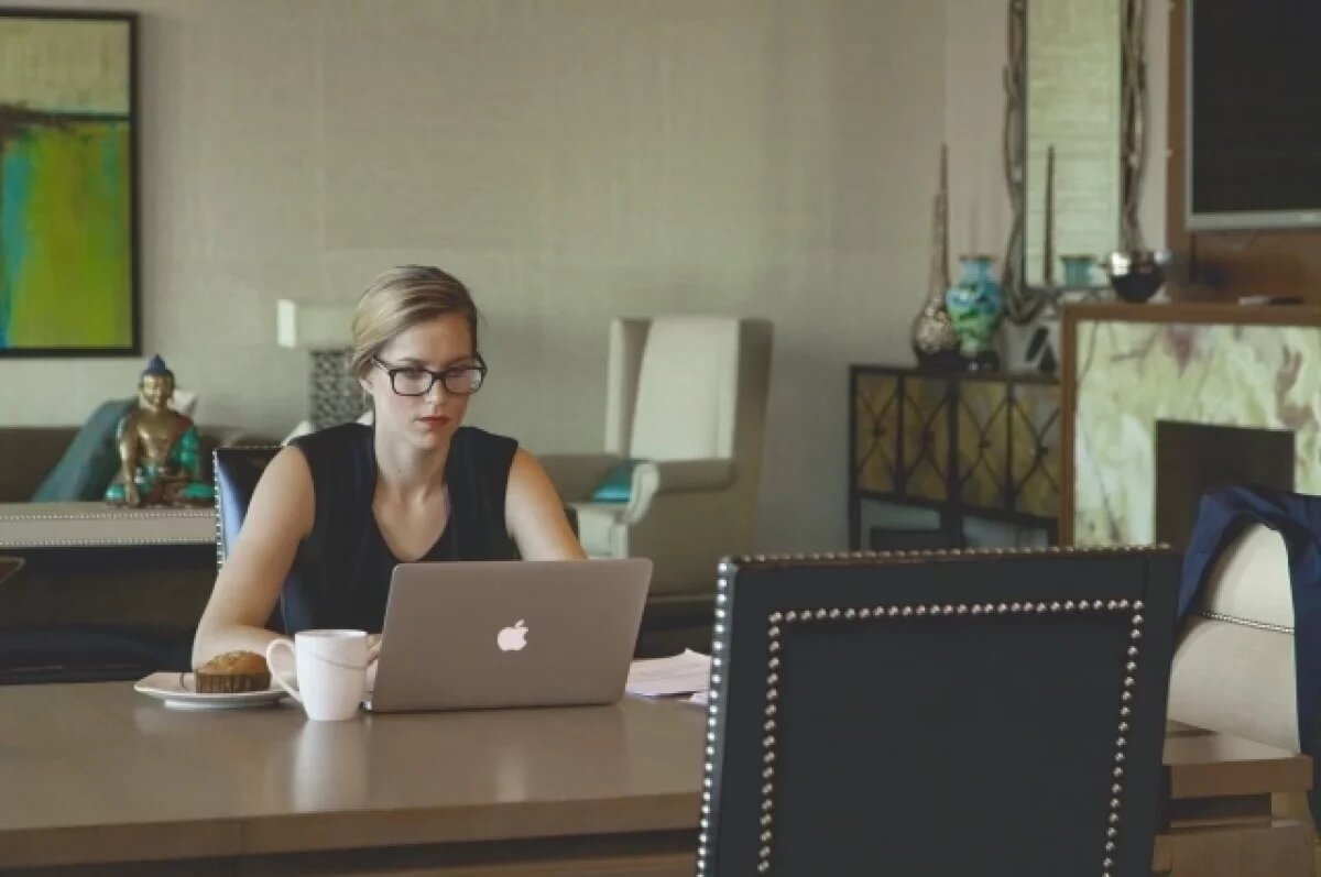    МВД: мошенники используют старые схемы с блокировкой Apple с помощью iCloud