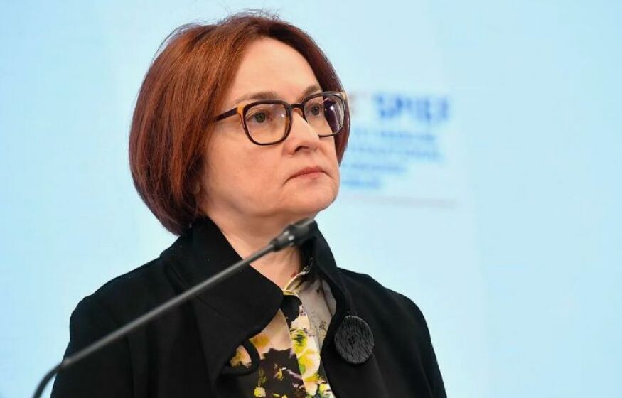    Цены зашкаливают. Набиуллину обвинили в угрозе армии: «Солдаты сплошь с полиомиелитом!»