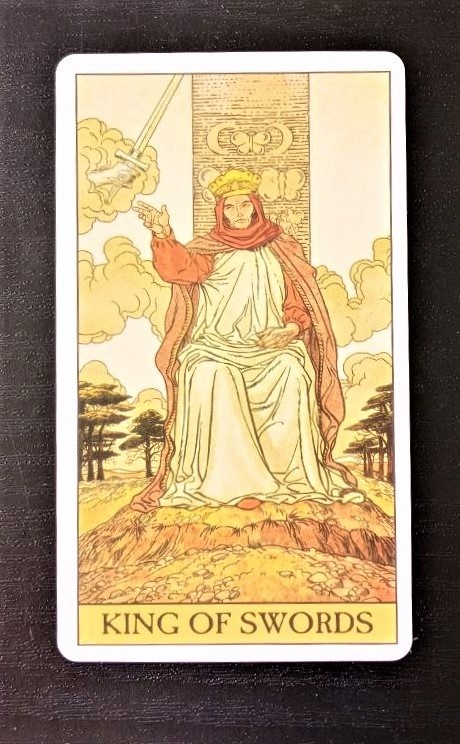 Карта дня из колоды "Таро До того"