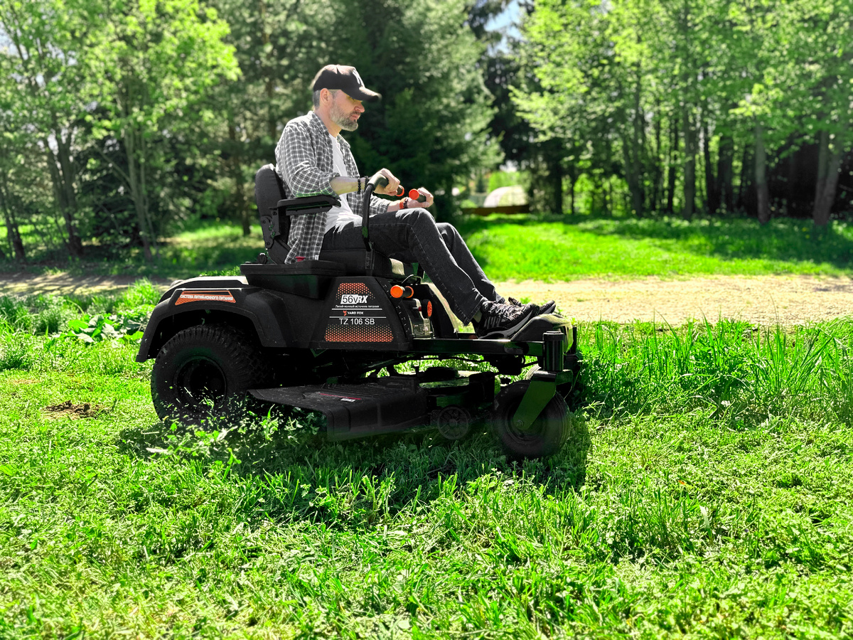 Равномерный покос – отсутствие пропущенных участков и возможность точной обработки сложных зон.
