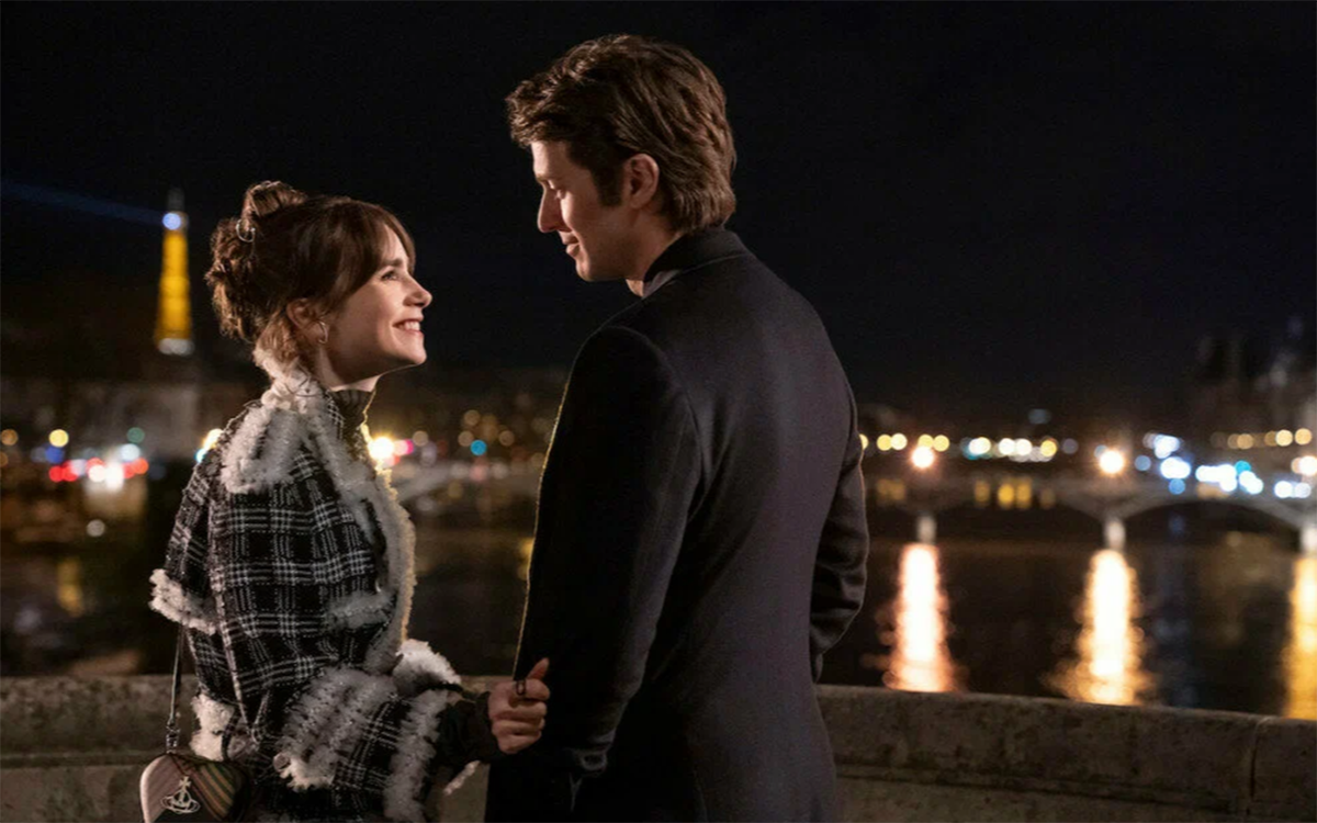 Кадр из сериала "Эмили в Париже"