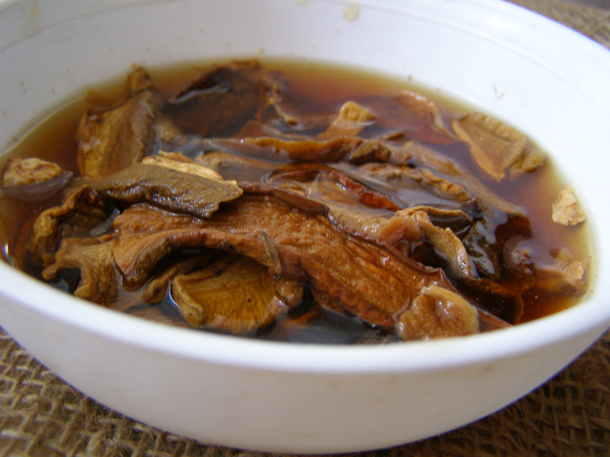 Можно кипятком замачивать.