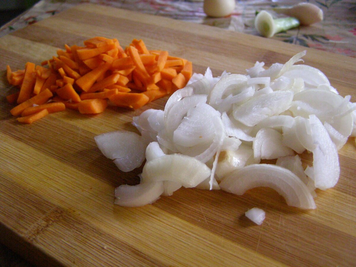 ЛУчок у меня молоденький.