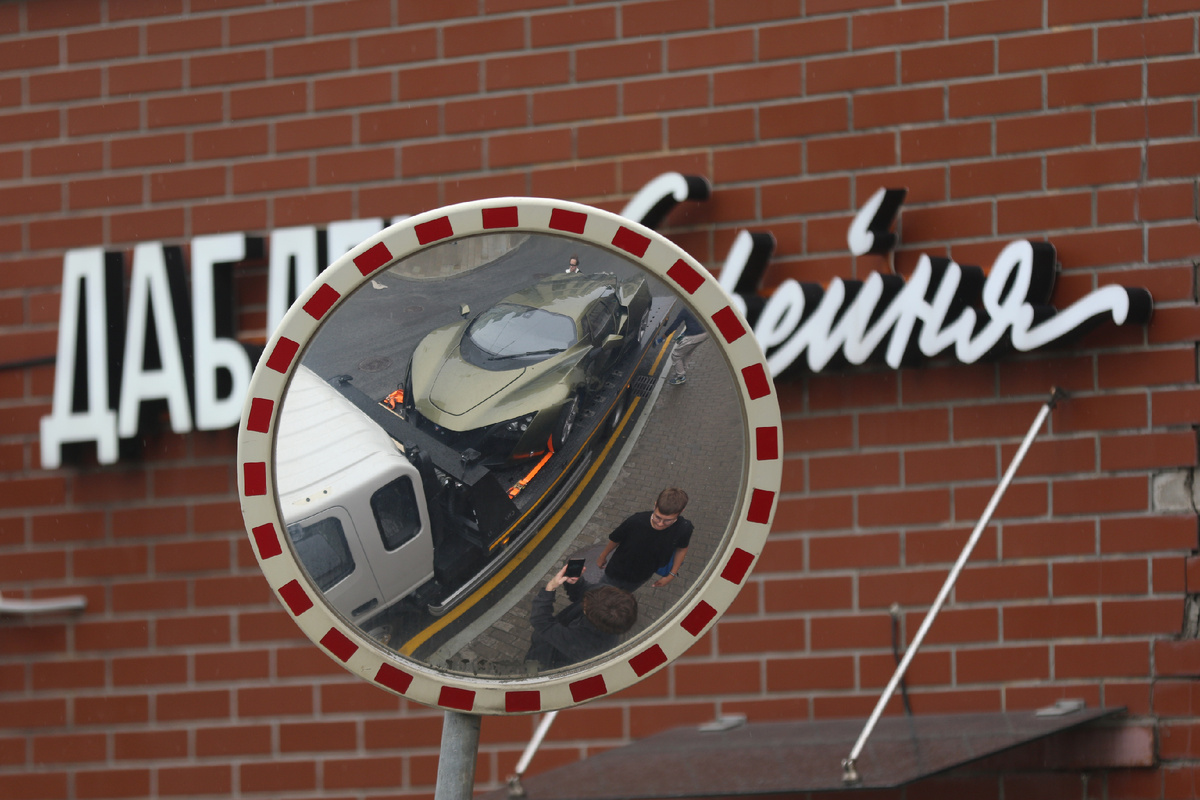 Marussia прибыла на эвакуаторе