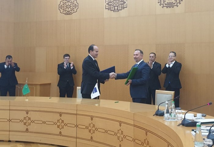 Подписание протокола кредитного соглашения между Туркменистаном и АБР, Ашхабад, 24 июня 2025 года (Фото: Министерство иностранных дел Туркменистана)