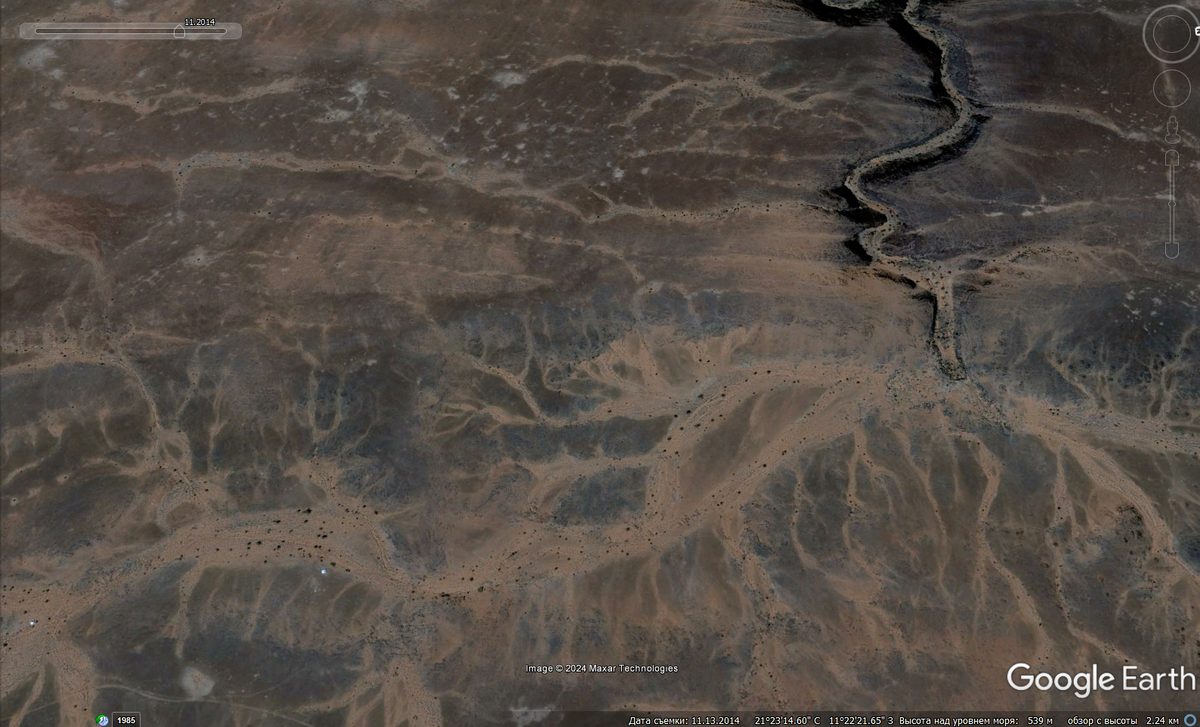 Фото скрин без моих обводок, можно увидеть руку мастера в оригинале