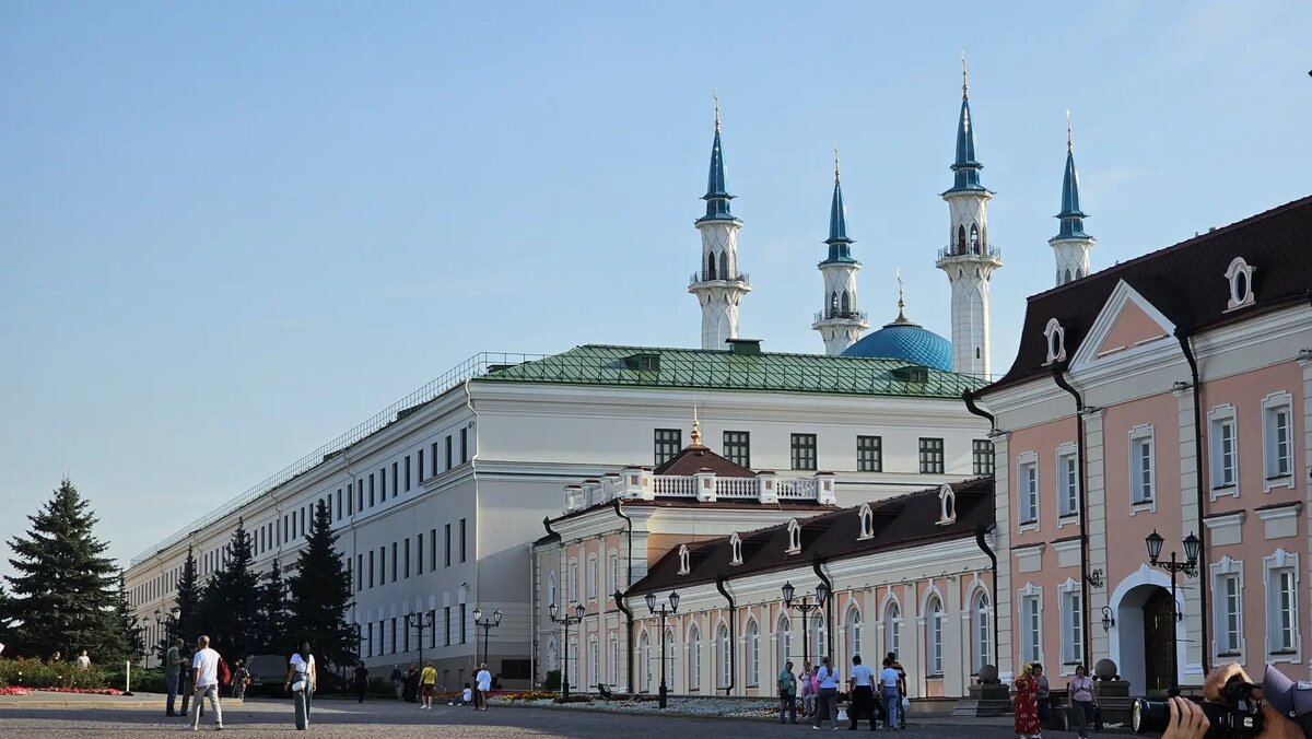     © "Интерфакс"