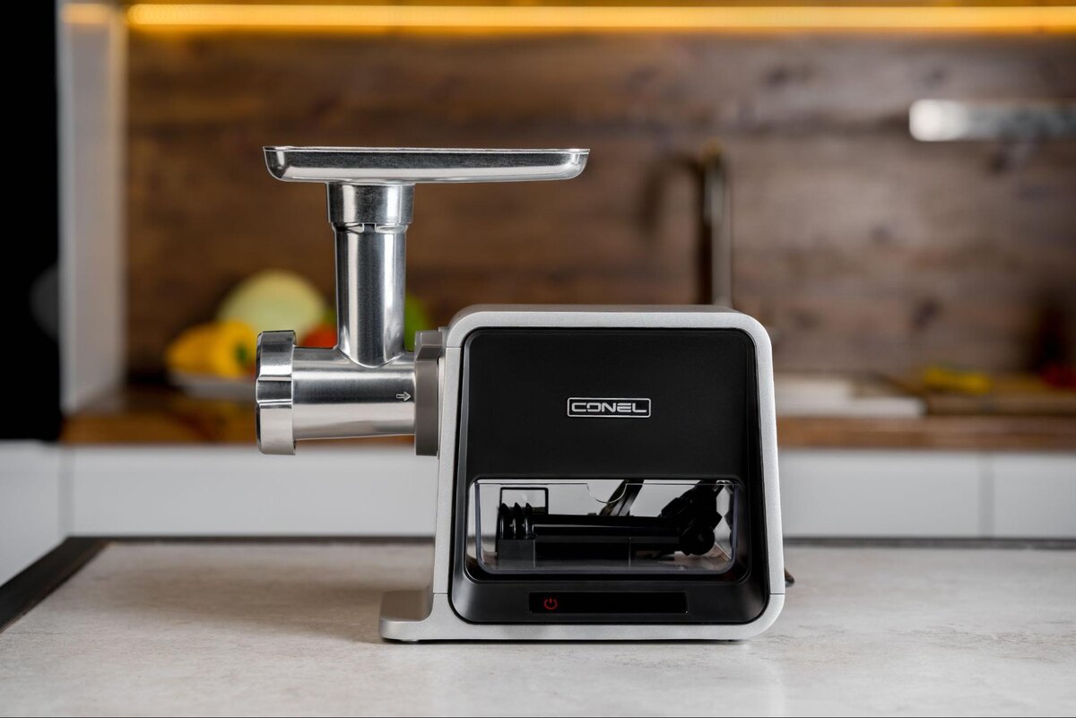 Бренд Conel активно продвигается на маркетплейсах. Он уже завоевал свою аудиторию среди пользователей, которые выбирают по характеристикам, а не по бренду 