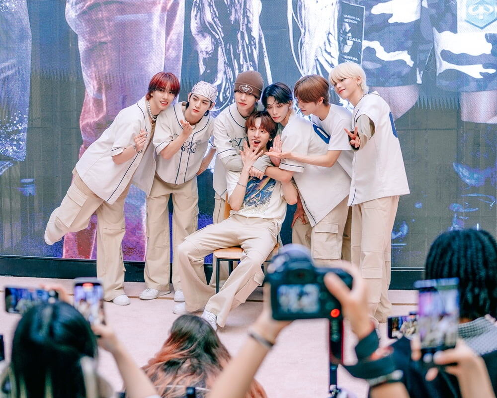 [Фото = nCH Entertainment]