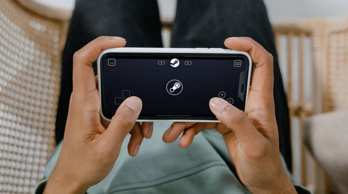    Steam можно пополнить из России, но только окольными путями, что не всегда безопасно. Фото: makeuseof.com