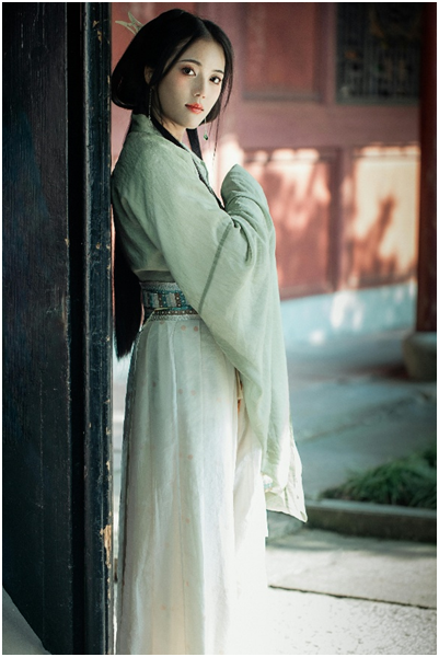 Фотограф: YI REN