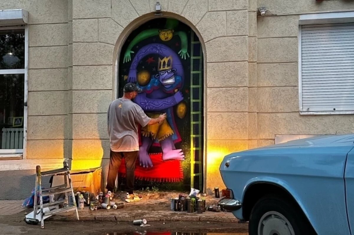    Дзержинск украсил новый арт-объект от Ильи Спиченкова Rich Monkey