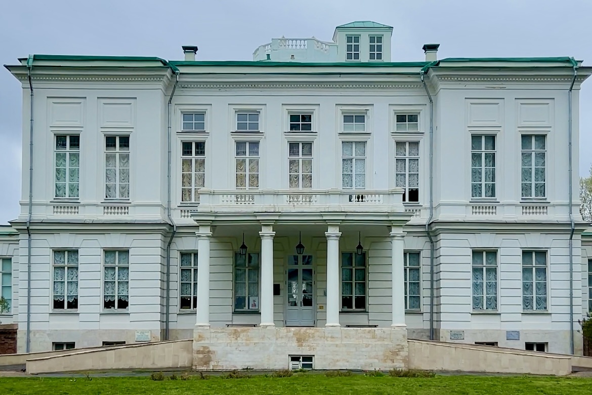 Богородицкий дворец-музей.