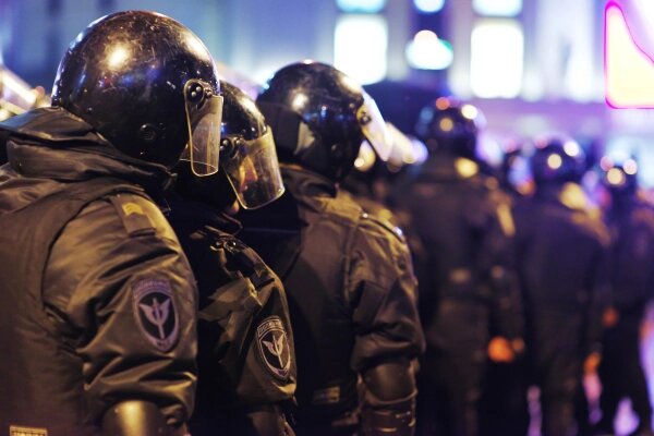 Обложка © Shutterstock / FOTODOM / sun ok