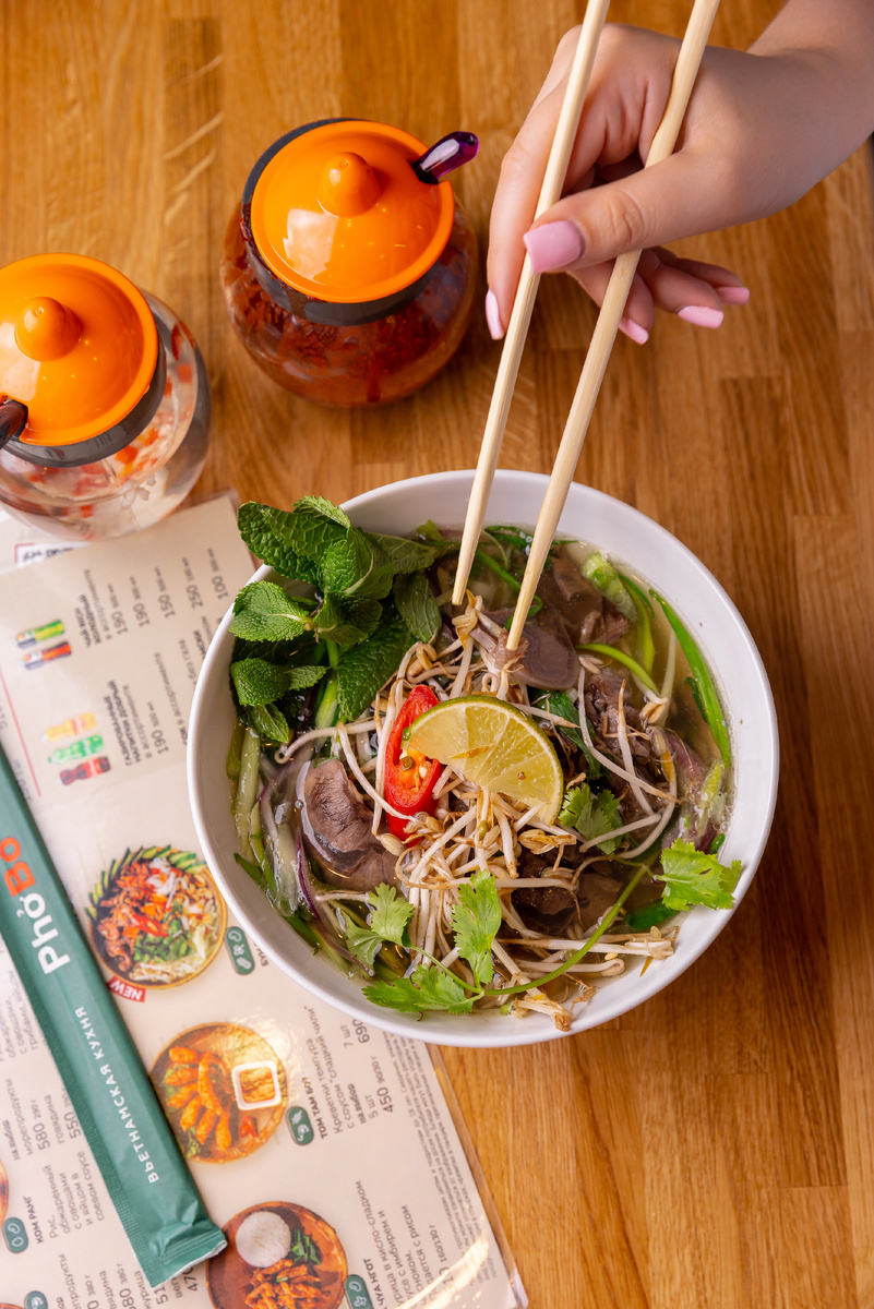 Горячий, насыщенный, с восточной душой бульон — волшебство!