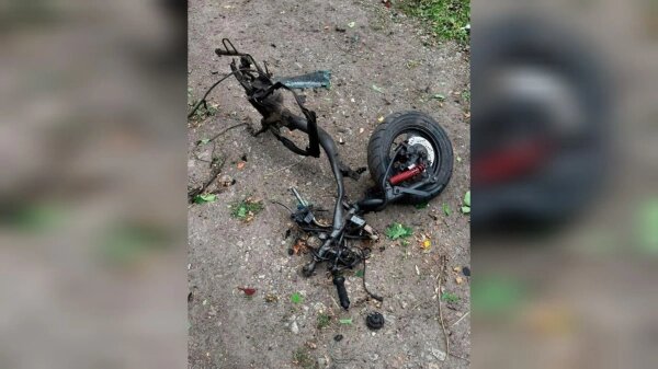 Мопед после взрыва. Фото © Пресс-служба СБУ