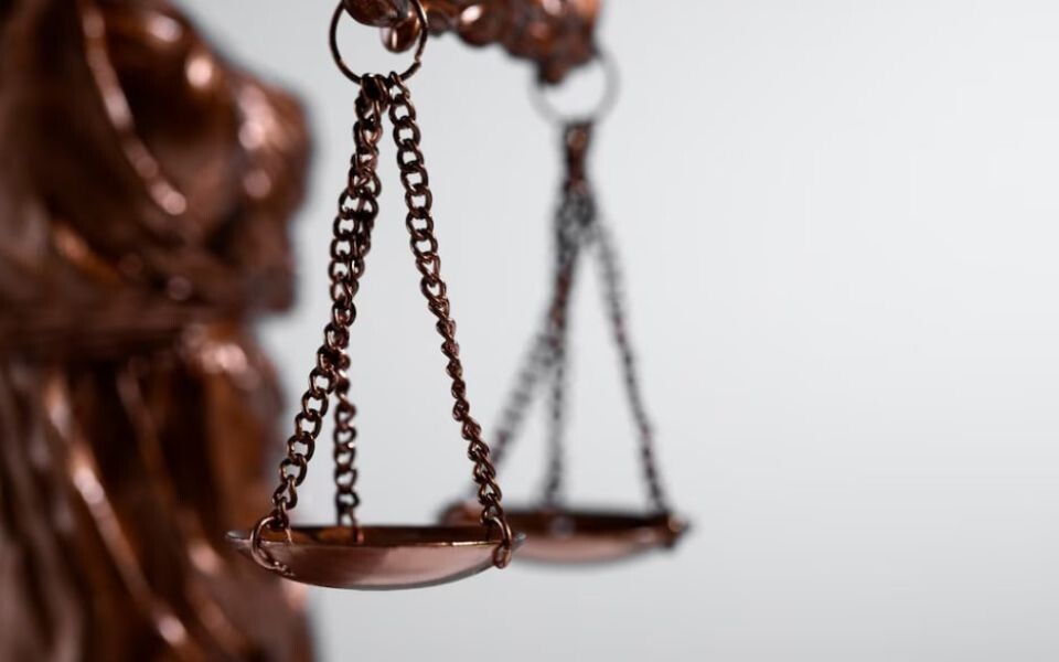    Правосудие