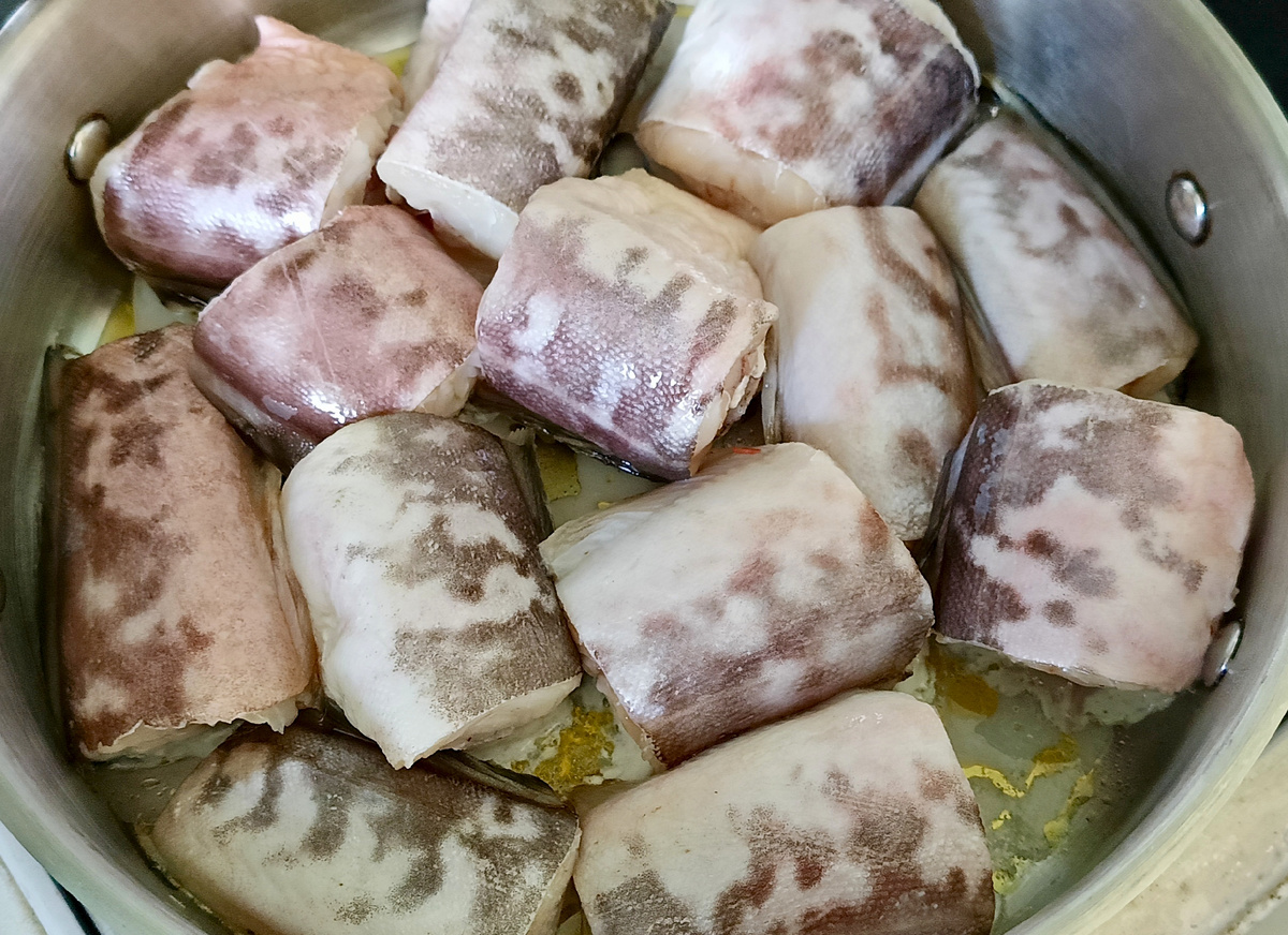 Сырая рыба. 