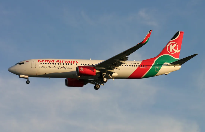 5Y-KYA, самолёт, попавший в аварию. (Вернер Фишдик)