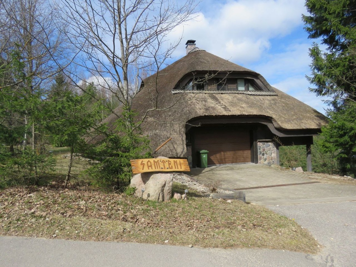 Так выглядят дома в проселке Хаматовой