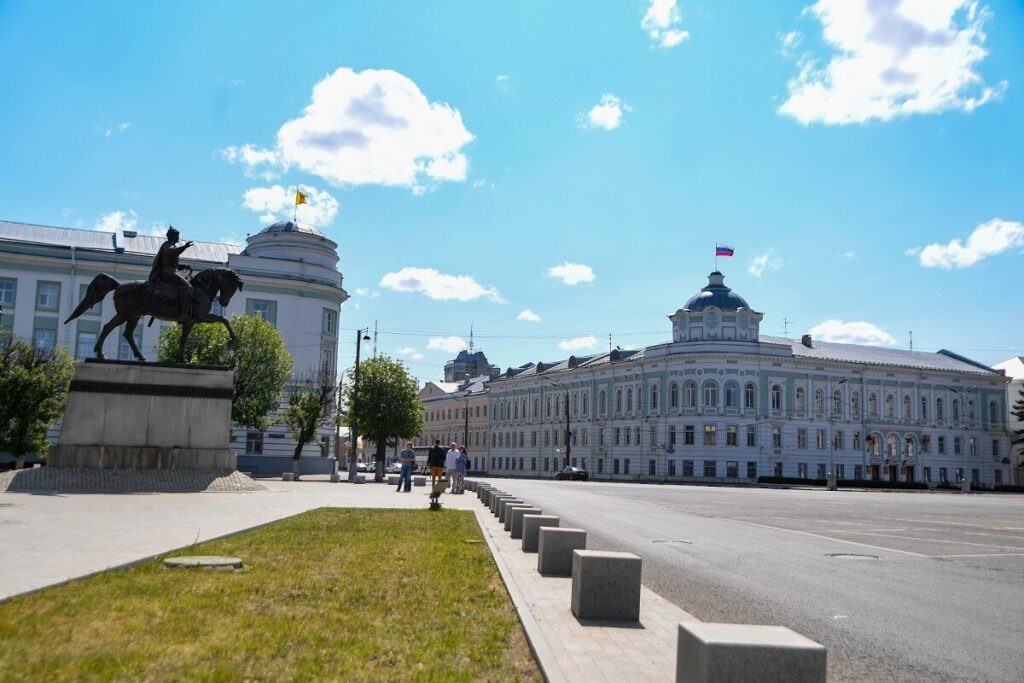 Здание правительства Тверской области, Тверь (фото: пресс-служба правительства Тверской области)