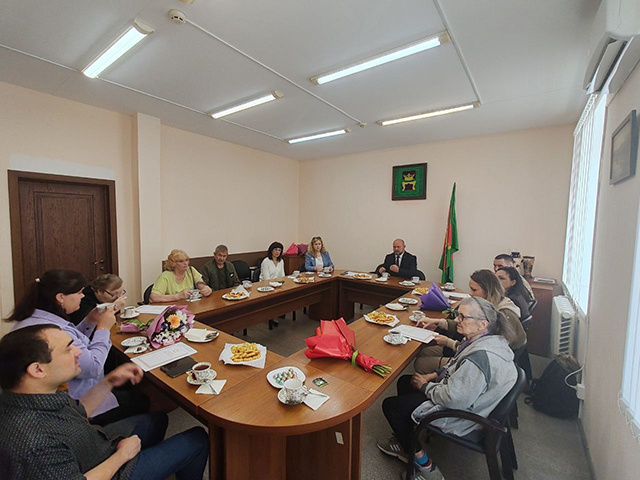 В Калининском округе семьи участников СВО получили бесплатные земельные участки