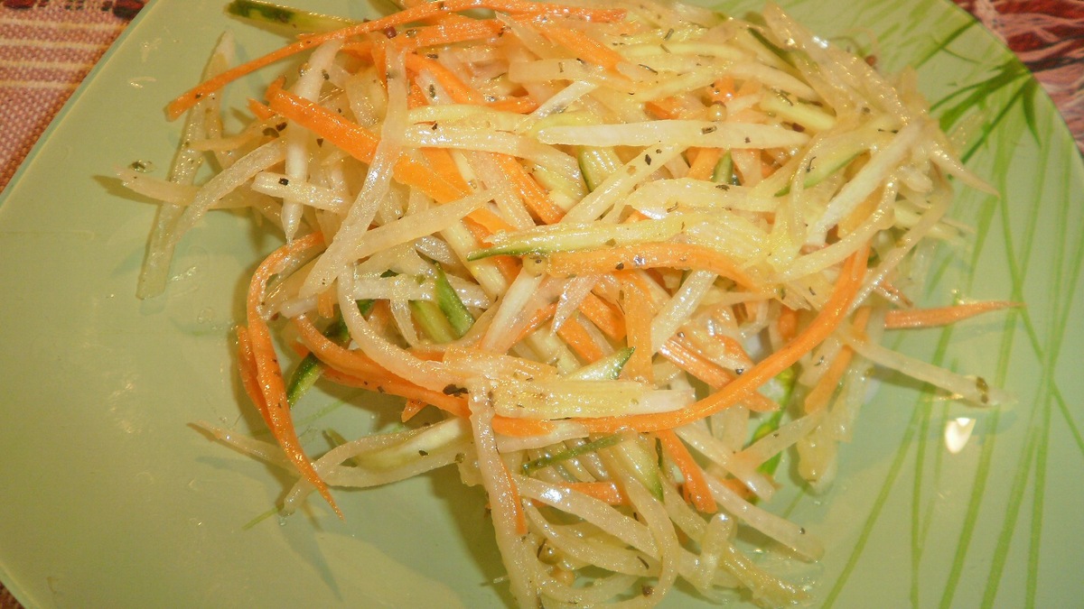    Этот салат с редькой взорвет ваш вкус и сэкономит бюджет