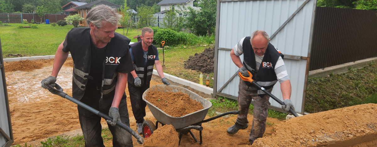 Отсыпка песчаной подушки