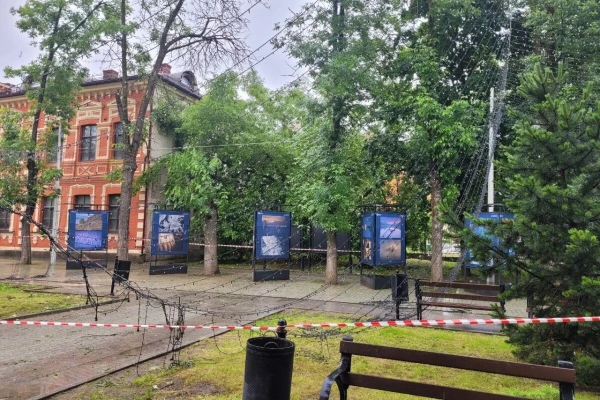    Поврежденное «звездное небо» на улице Пушкина в Пскове восстановят 26 июня