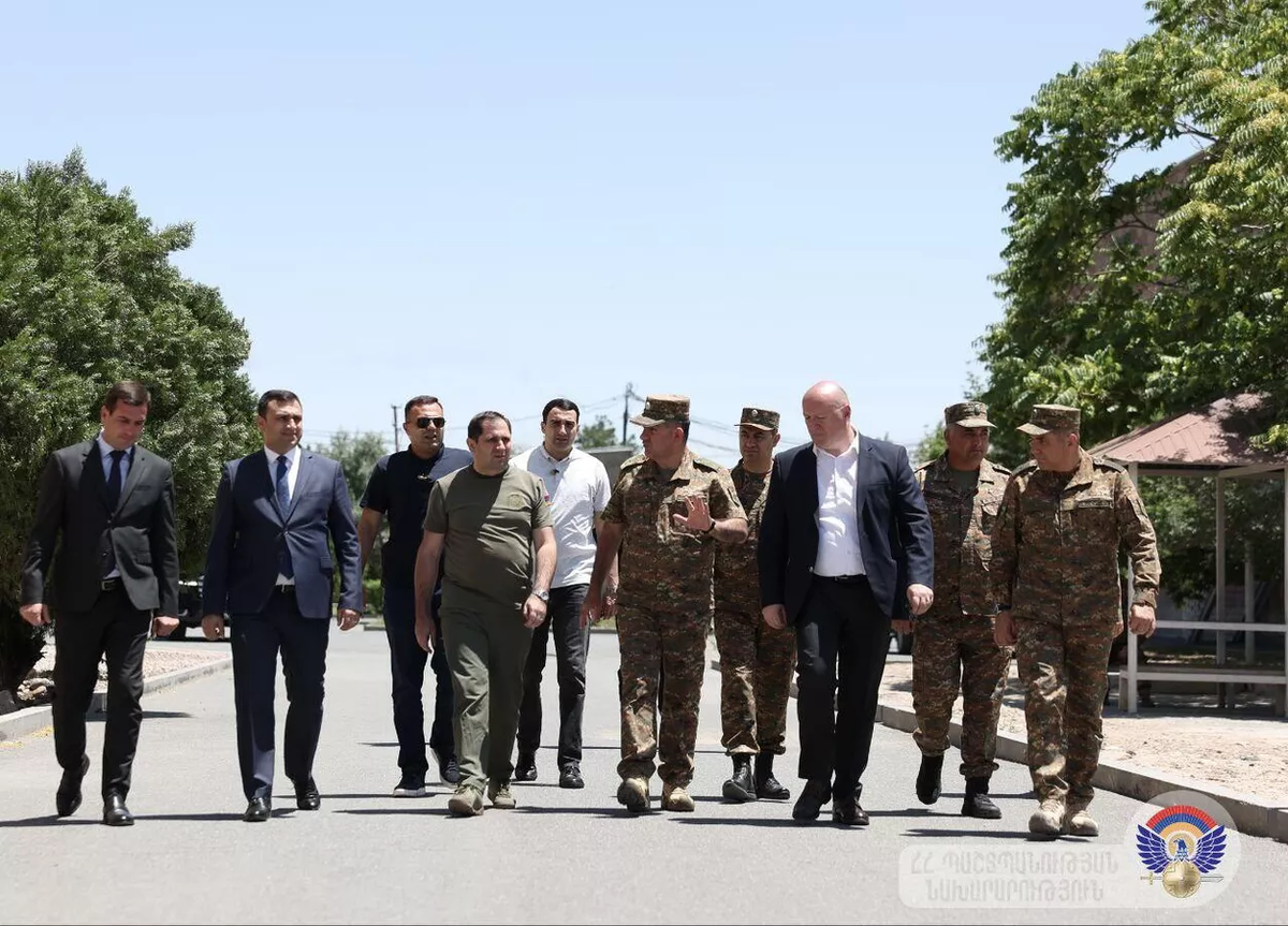 © Photo : press office of MoD of RA