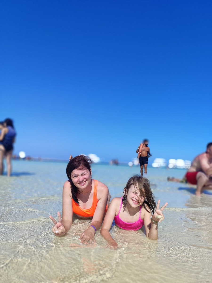 Начну-ка статью с этого отпускного фото :)