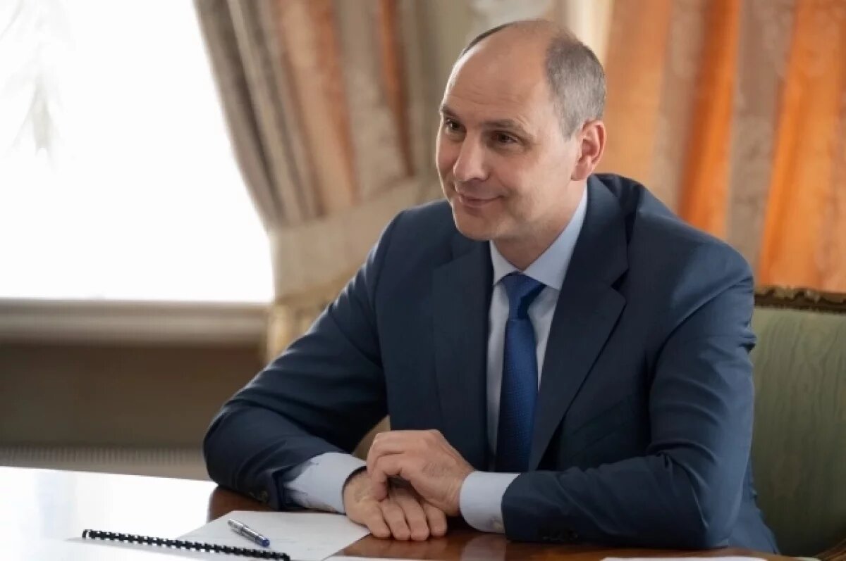    Паслер договорился с иностранным дипкорпусом о дальнейшем сотрудничестве