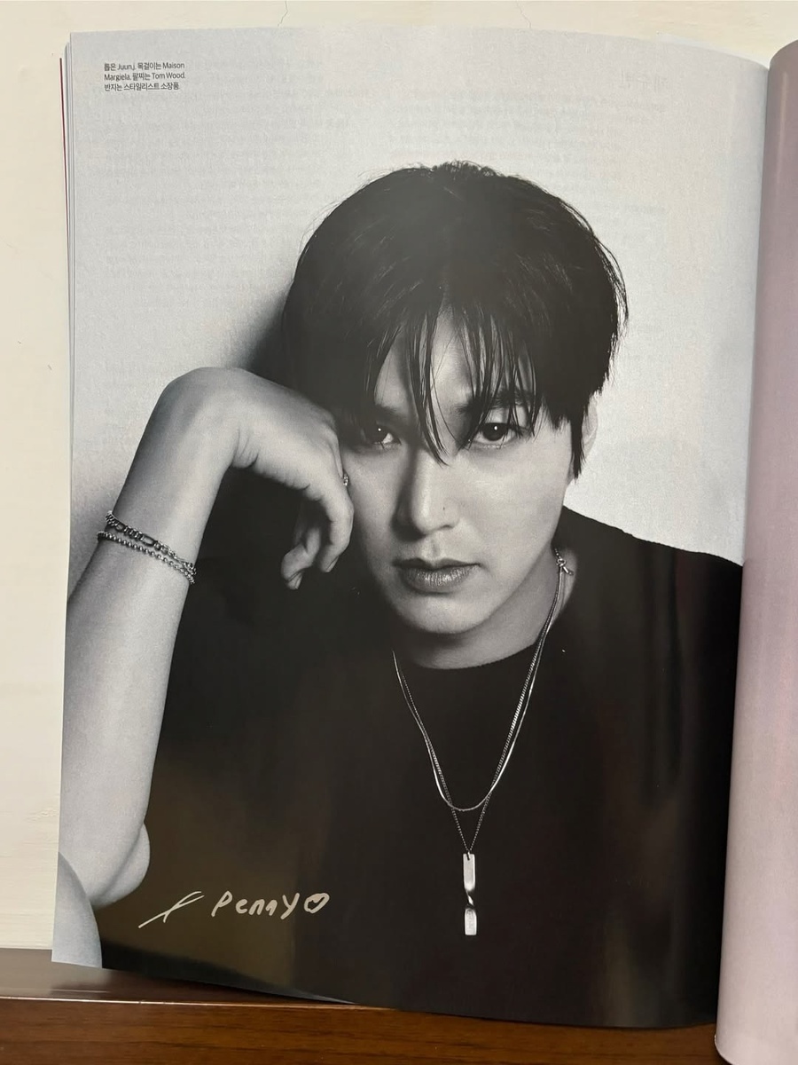 Фото из июльского журнала Harper‘s Bazaar Korea от фанатки Penny из Тайваня