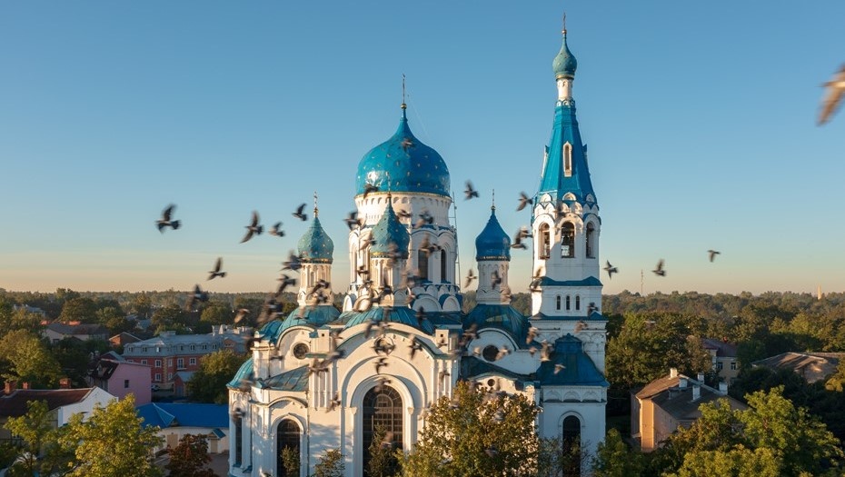    Собор Покрова Пресвятой Богородицы в Гатчине. Автор фото: Михаил Тихонов / "Деловой Петербург"