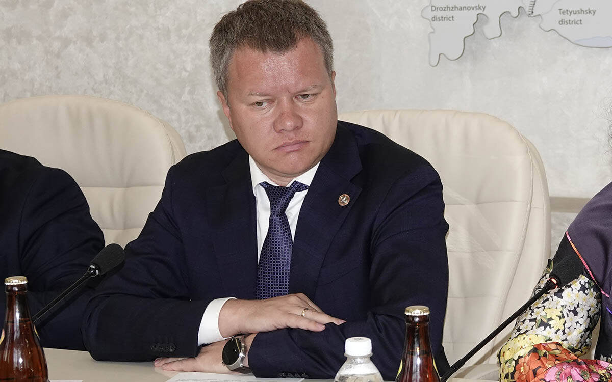 Радик Ислямов: «У нас все красиво, все хорошо, но почему-то мы где-то в хвосте инвестиционного рейтинга»Фото: пресс-служба АИР