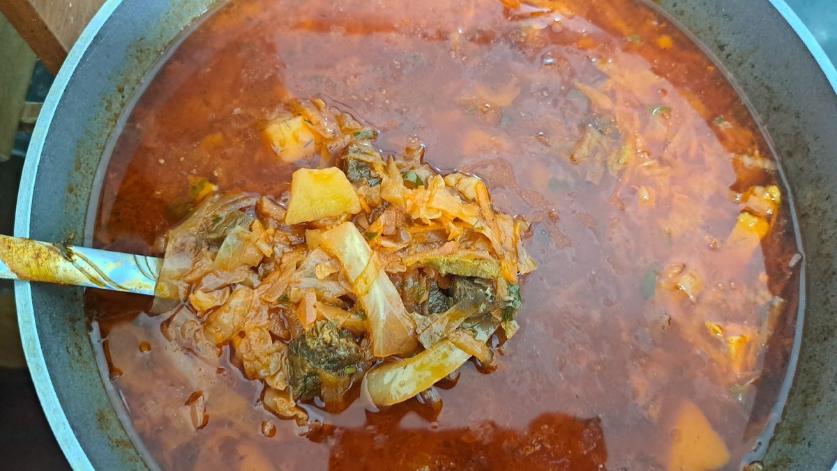 Классические армейские щи.