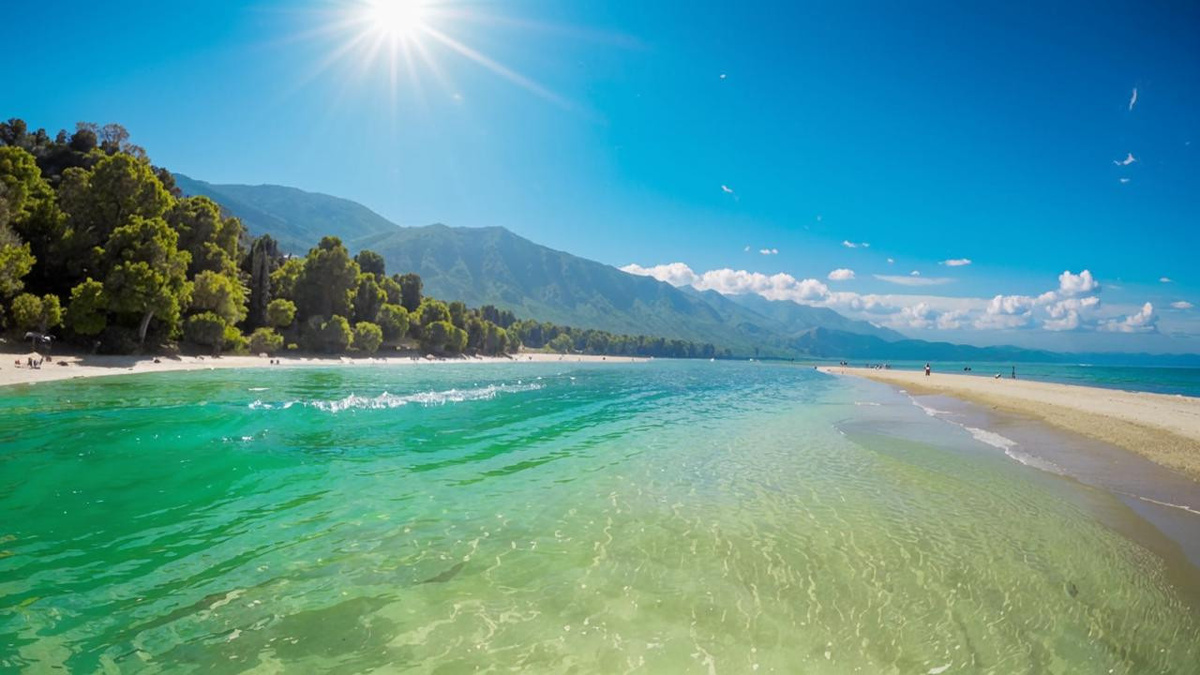    «Абхазия любит россиян!» — опытный турист развеял миф о плохом отношении