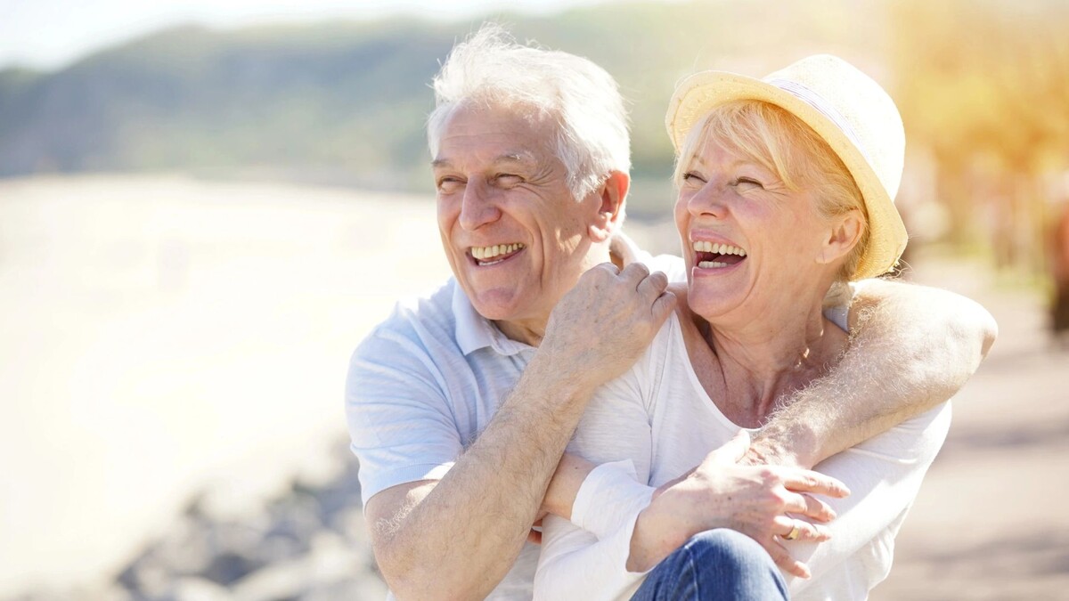    Пенсионеры-северяне могут получить компенсацию дорожных расходов на отдых. Фото: goodluz / Shutterstock / Fotodom